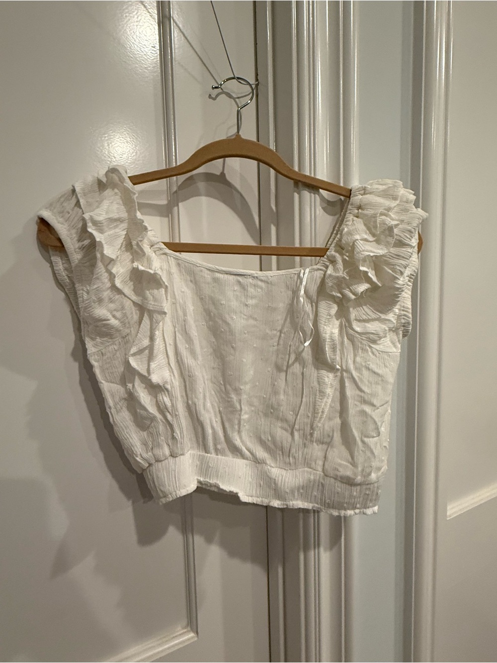 Jacks White Ruffled Crop Top - Picture 3 of 3